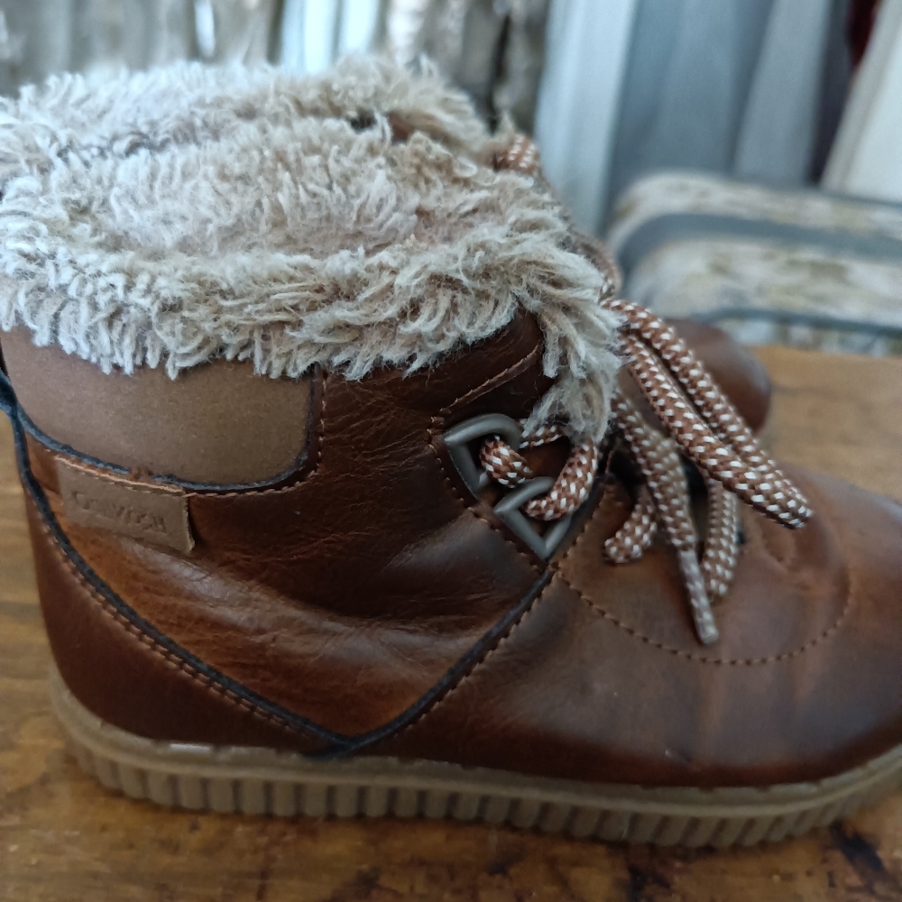 Children's shoes